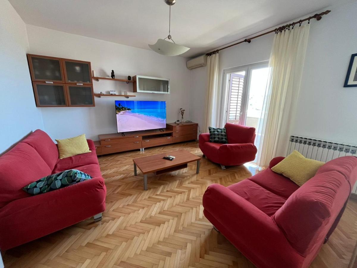 Apartment Lily Podstrana Buitenkant foto