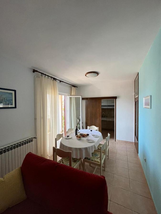 Apartment Lily Podstrana Buitenkant foto